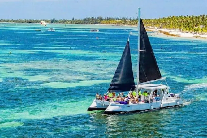 Party Boat and Snorkeling in Punta Cana